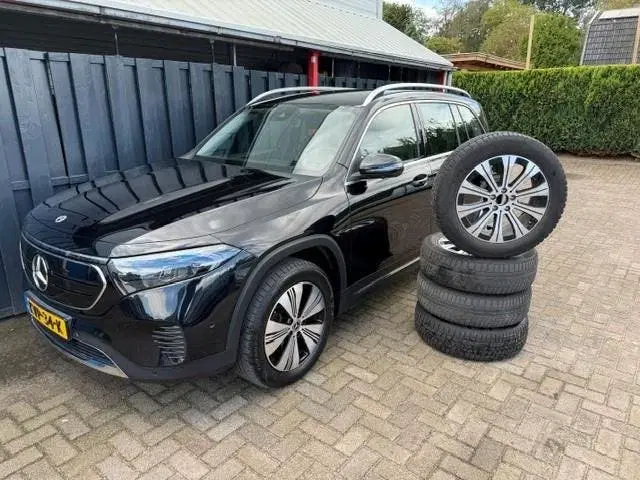 Mercedes-Benz EQB 250 Luxury Line 67kWh SOH 96% Acarplay uit 2023, foto 5
