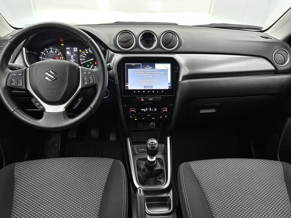 Suzuki Vitara 1.4 Boosterjet Select Smart Hybrid uit 2025, foto 4