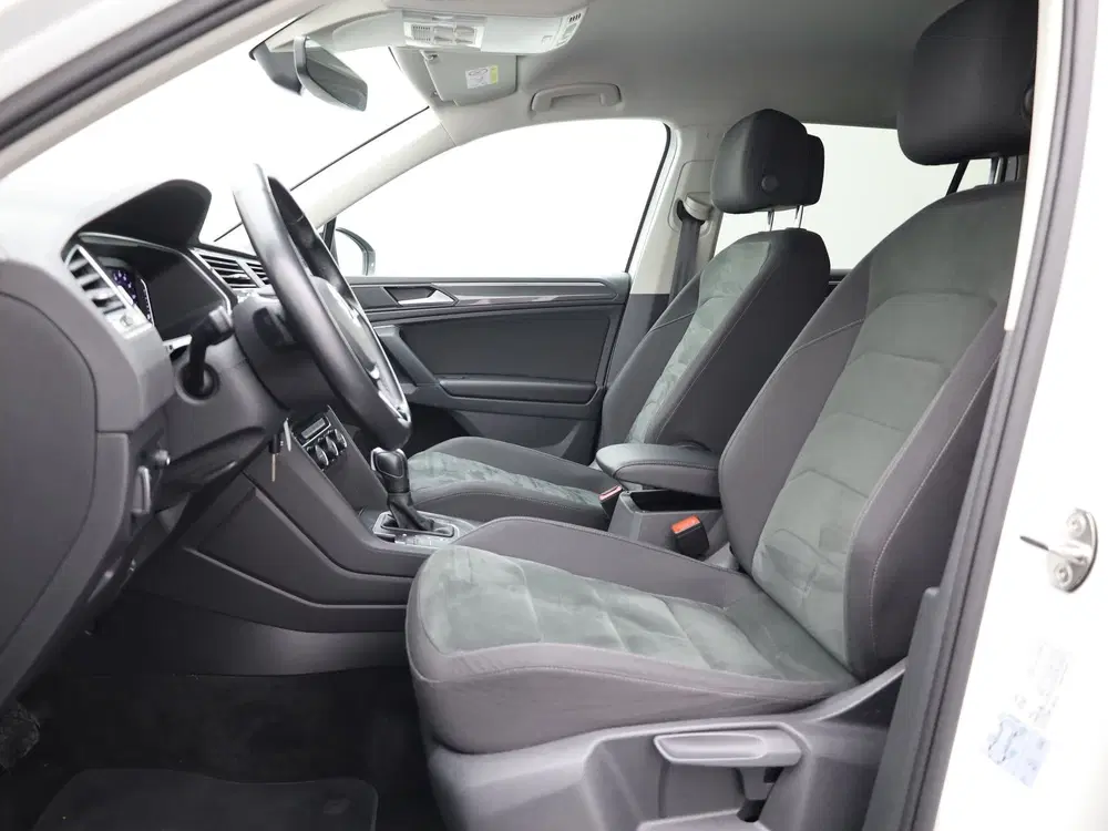 Volkswagen Tiguan 1.5 TSI ACT Highline Business R uit 2020, foto 6