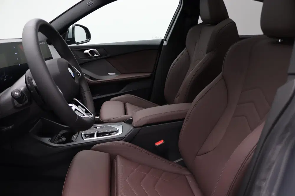 BMW 2-serie Gran Coupé 220 M Sportpakket uit 2025, foto 10
