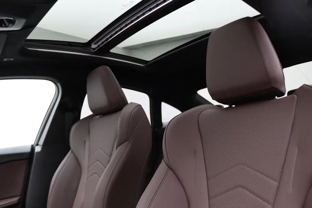BMW 2-serie Gran Coupé 220 M Sportpakket uit 2025, foto 12
