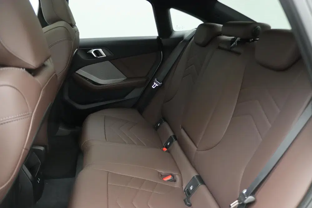 BMW 2-serie Gran Coupé 220 M Sportpakket uit 2025, foto 9