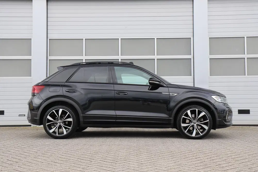 Volkswagen T-Roc 1.5 TSI 150pk DSG R-Line Business uit 2023, foto 3