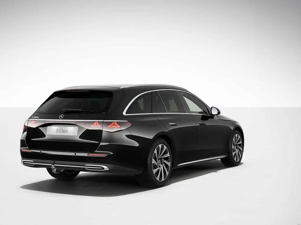 Mercedes-Benz E-Klasse 300 e Business Solution Luxury uit 2026, foto 2