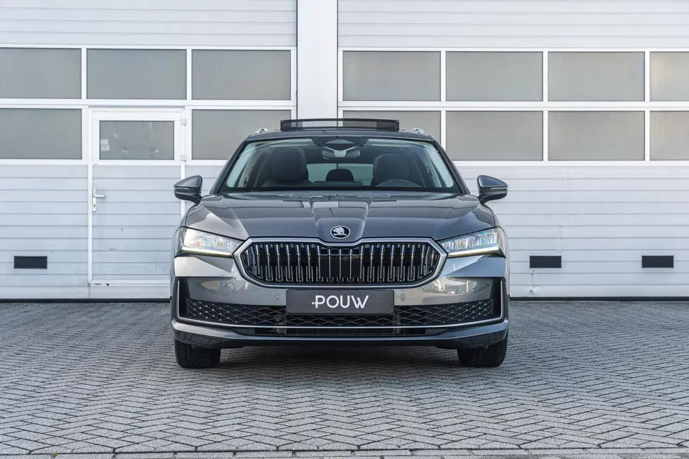 Skoda Superb 1.5 TSI 150pk DSG MHEV First Edition uit 2024, foto 8