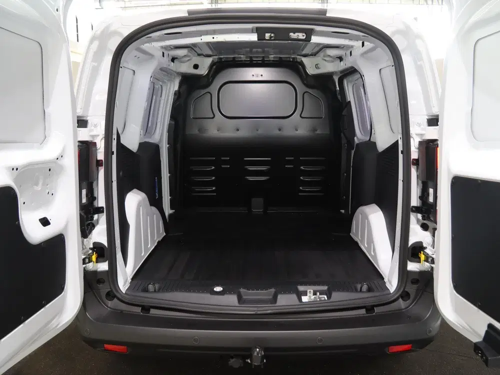 Ford Transit Courier Trend 46 kWh PARKEERSENSOREN V+A uit 2026, foto 10