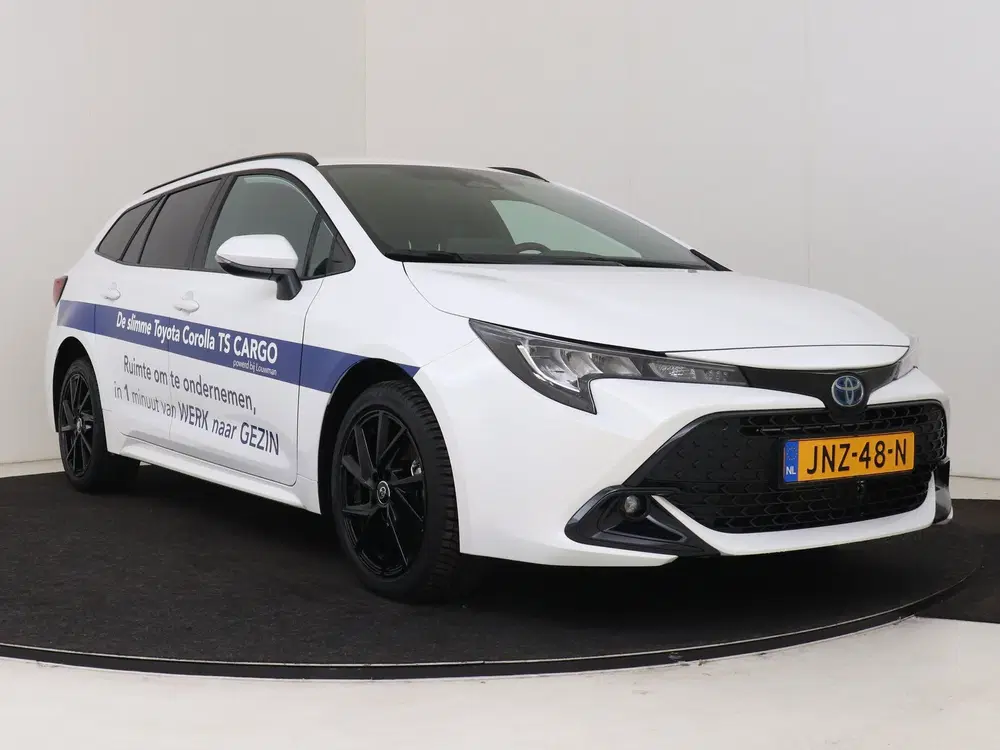 Toyota Corolla Hybrid 140 Active Cargo editio uit 2025, foto 15