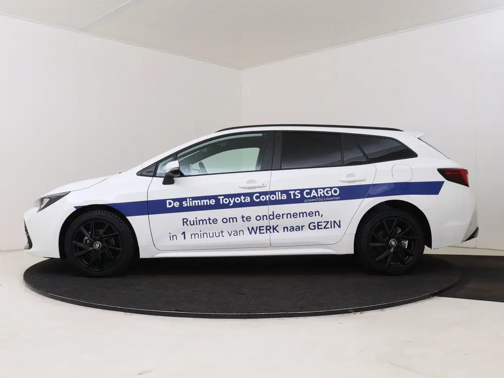 Toyota Corolla Hybrid 140 Active Cargo editio uit 2025, foto 3