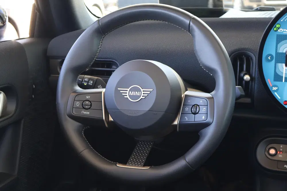 Mini Cabrio Cooper C uit 2025, foto 12