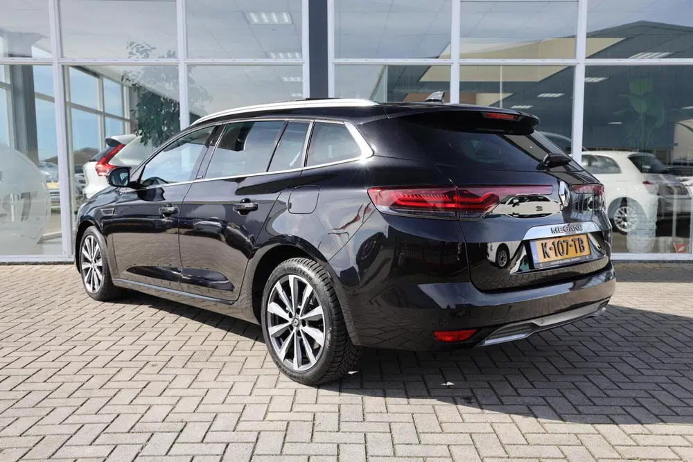 Renault Megane 1.6 E-Tech Plug-In Hybrid 160 R.S. Lin uit 2021, foto 4