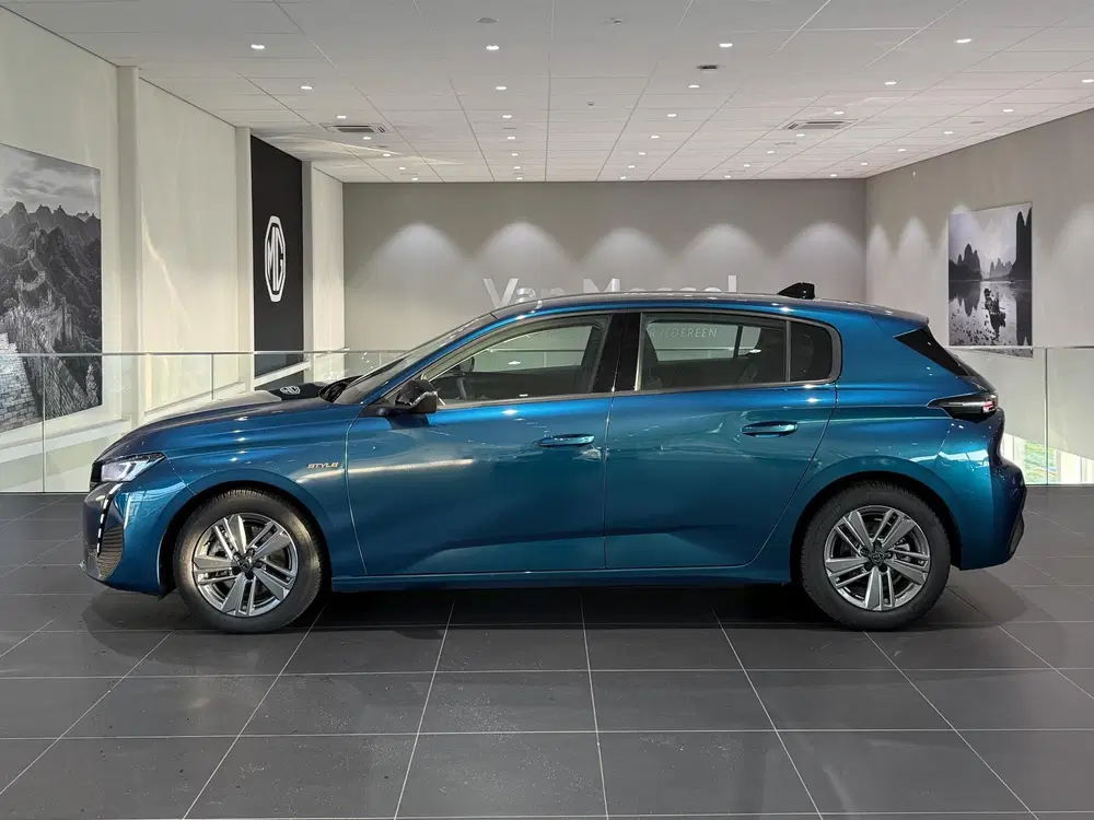 Peugeot 308 1.2 Hybrid 145 e-DCS6 Style uit 2025, foto 4