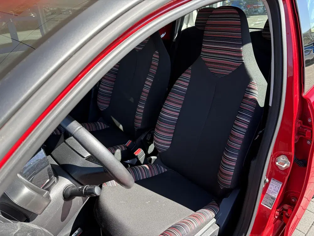 Citroën C1 Citroen C1 1.0 VTi Shine uit 2021, foto 12