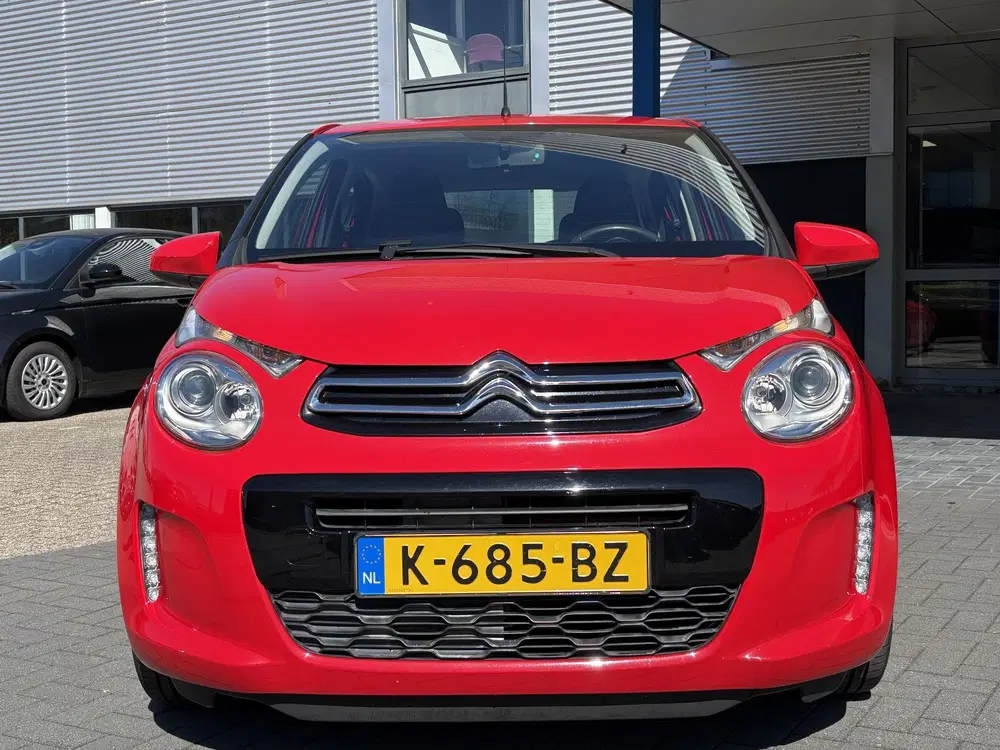 Citroën C1 Citroen C1 1.0 VTi Shine uit 2021, foto 2