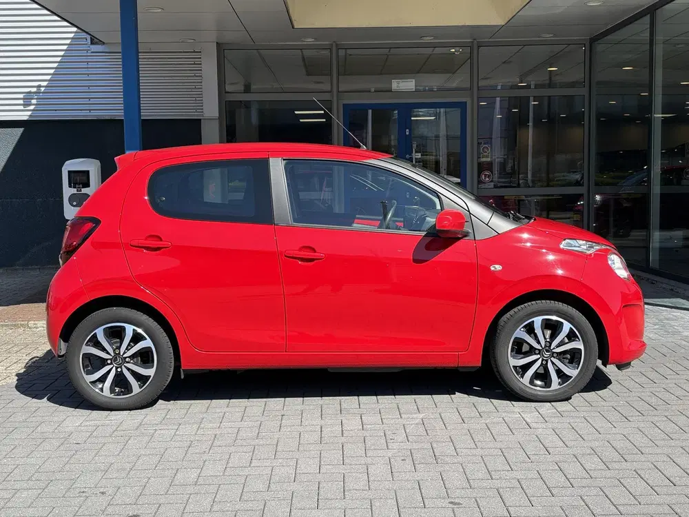 Citroën C1 Citroen C1 1.0 VTi Shine uit 2021, foto 4
