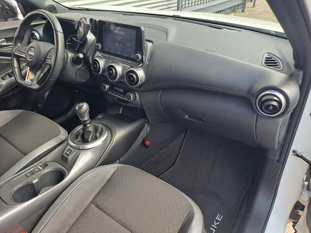 Nissan Juke 1.0 DIG-T N-Connecta uit 2023, foto 12