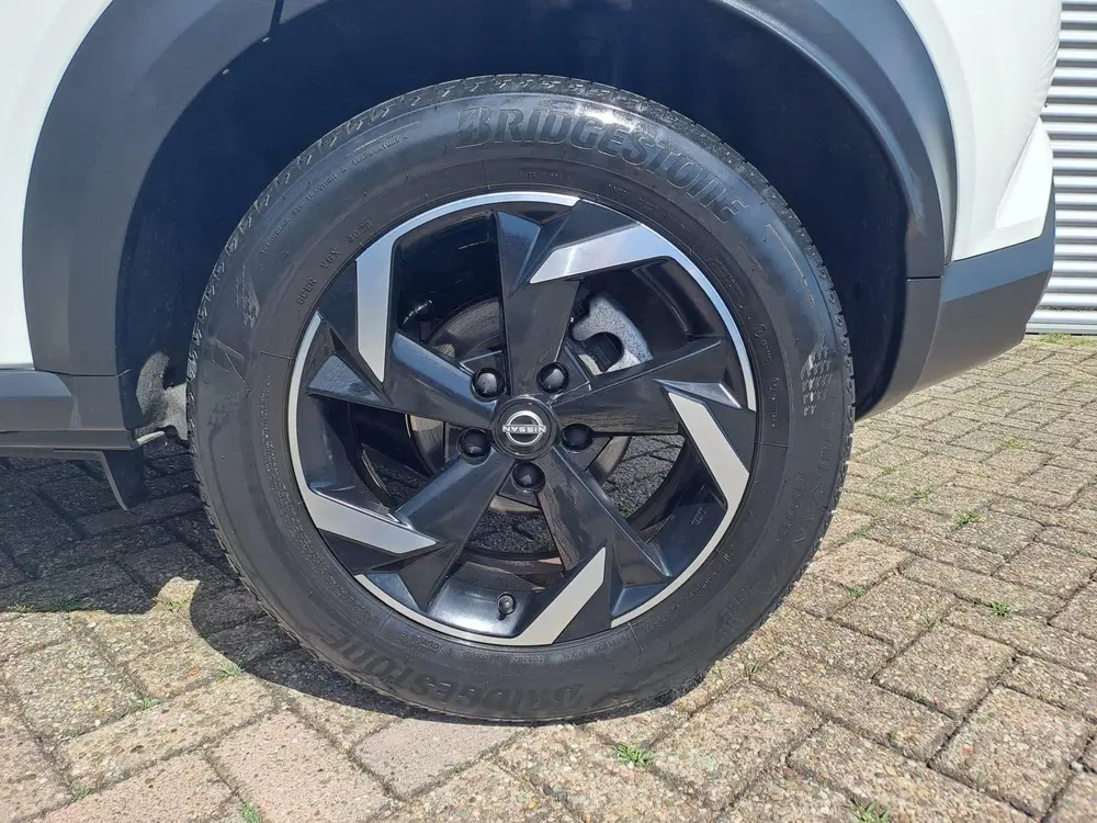 Nissan Juke 1.0 DIG-T N-Connecta uit 2023, foto 9