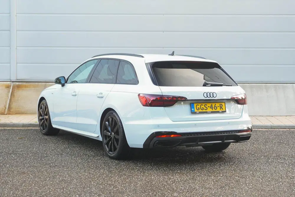 Audi A4 40 TFSI 204pk MHEV S edition Competition uit 2024, foto 11