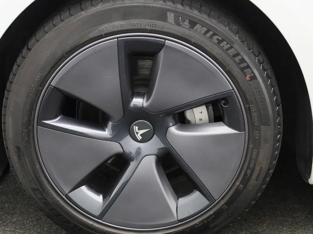 Tesla Model 3 RWD Long Range uit 2023, foto 15