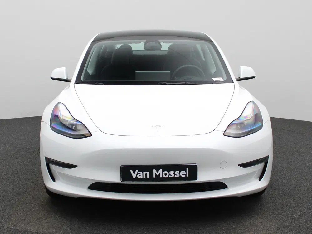 Tesla Model 3 RWD Long Range uit 2023, foto 3