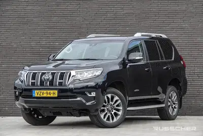 Toyota Land Cruiser 2.8 D-4D-F Challenger 204Pk Aut. uit 2023