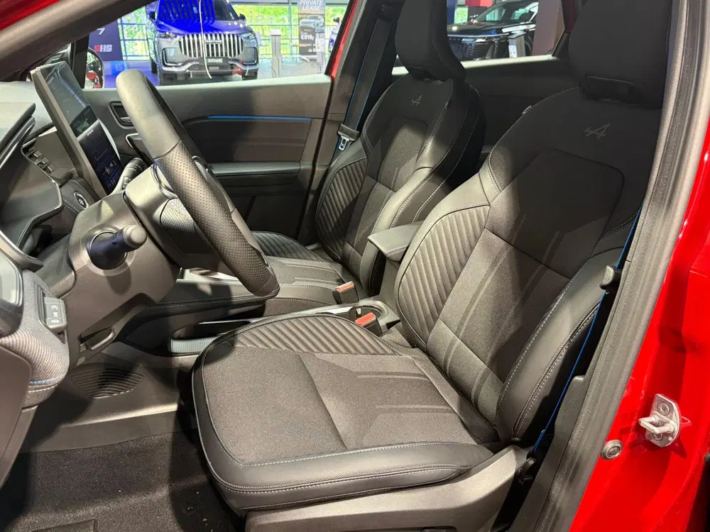 Renault Symbioz 1.8 E-Tech full hybrid 160 esprit Alpine uit 2026, foto 4