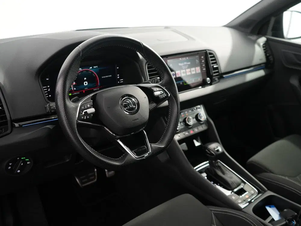 Skoda Karoq 1.5 TSI ACT Sportline Business uit 2023, foto 8