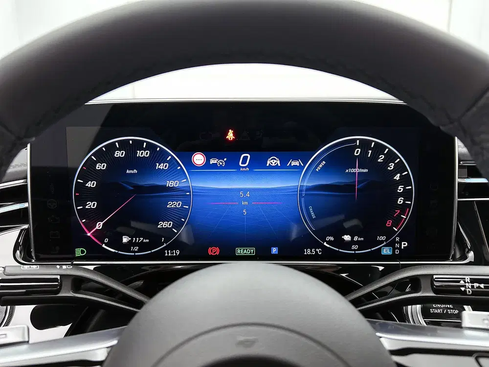 Mercedes-Benz E-Klasse 300 e Sport Edition uit 2026, foto 6