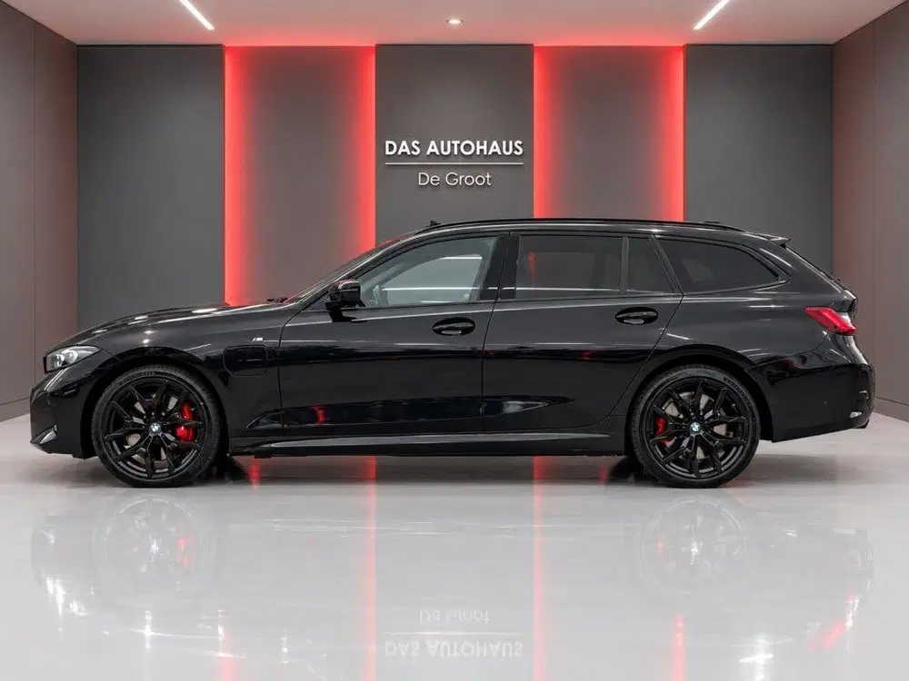 BMW 3-serie Touring 330e M Sport Pro uit 2026, foto 6