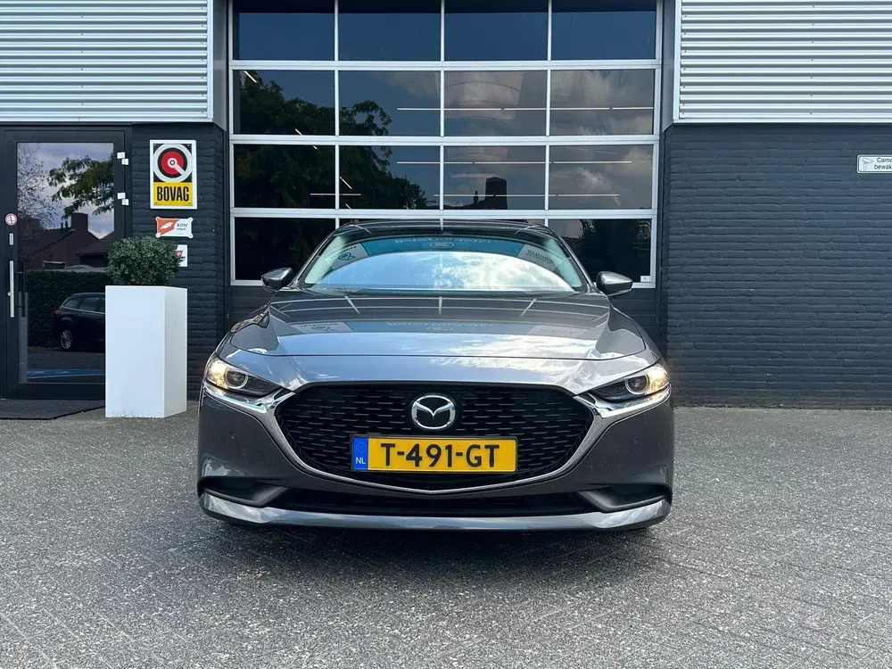 Mazda 3 2.0 e-SkyActiv-G M Hybrid Automaat uit 2023, foto 3
