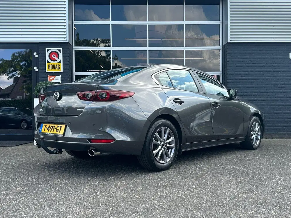 Mazda 3 2.0 e-SkyActiv-G M Hybrid Automaat uit 2023, foto 9