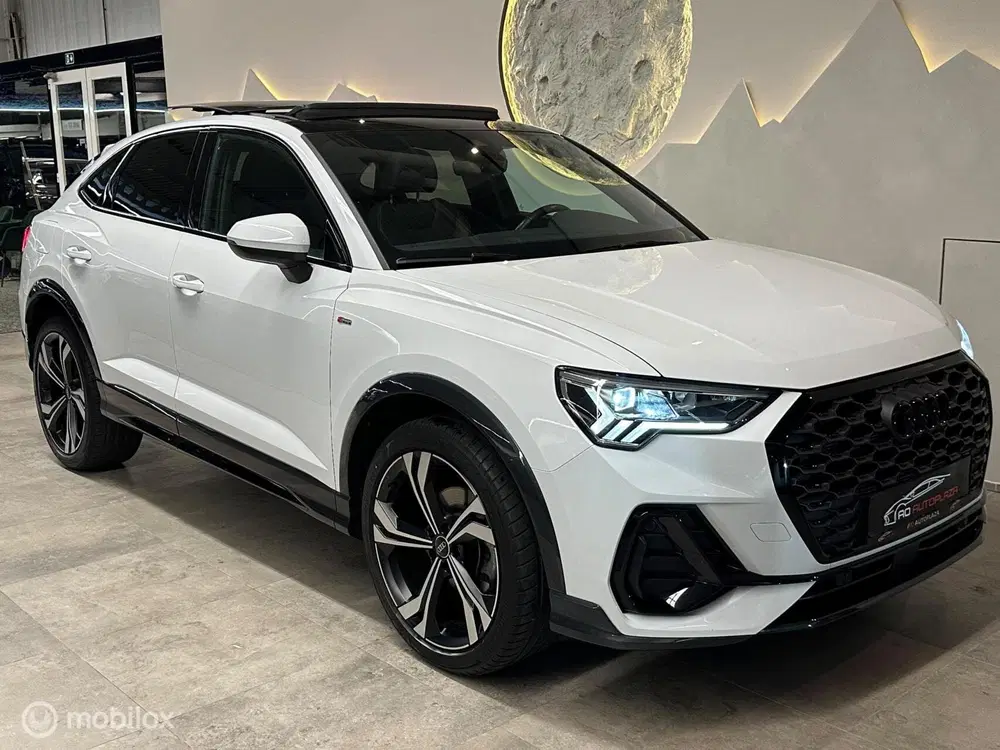 Audi Q3 35 TFSI 3x S-Line Panorama uit 2023, foto 7