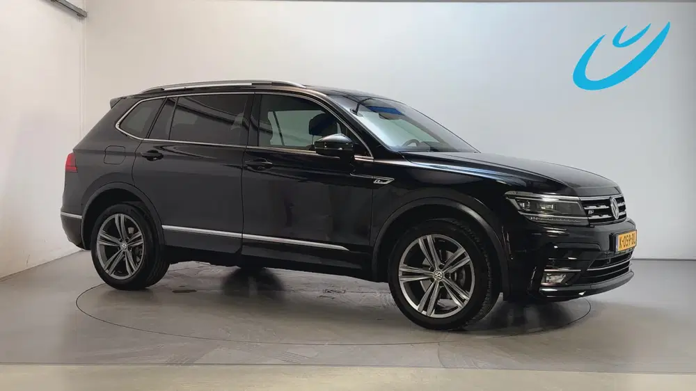 Volkswagen Tiguan Allspace 1.5 TSI Highline Business R Panor uit 2020