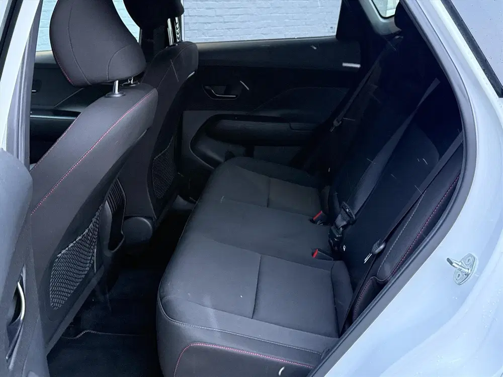 Hyundai KONA 1.6 GDI HEV 141pk DCT N-Line Edition uit 2023, foto 14