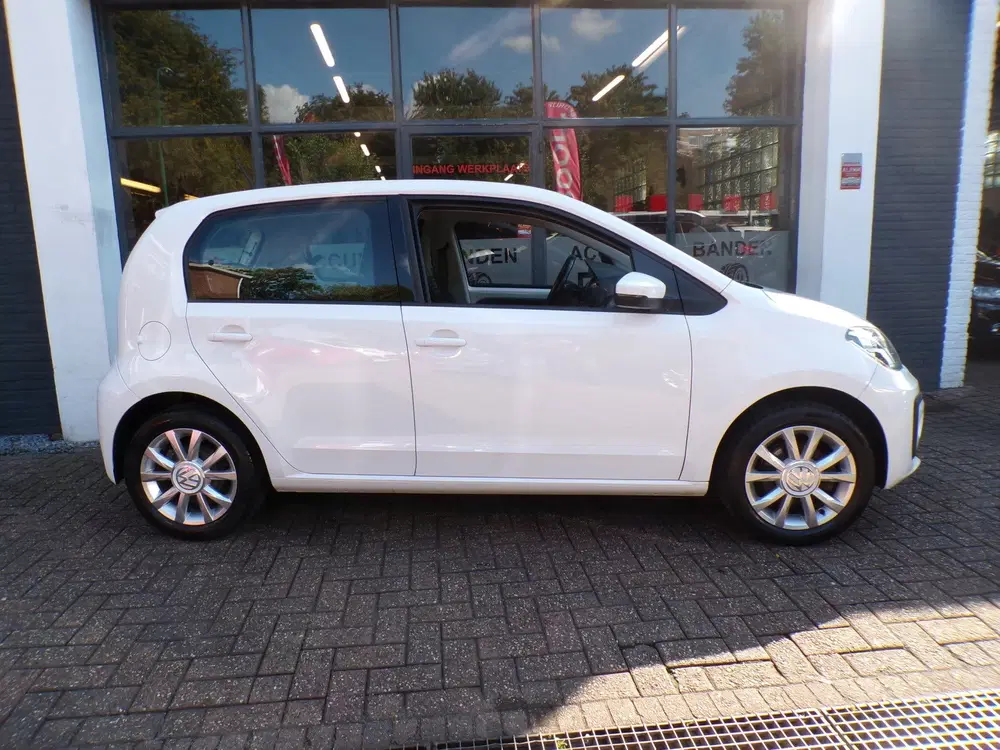 Volkswagen up! 1.0 Automaat 5-Drs BMT move up STOEL VW uit 2019, foto 4
