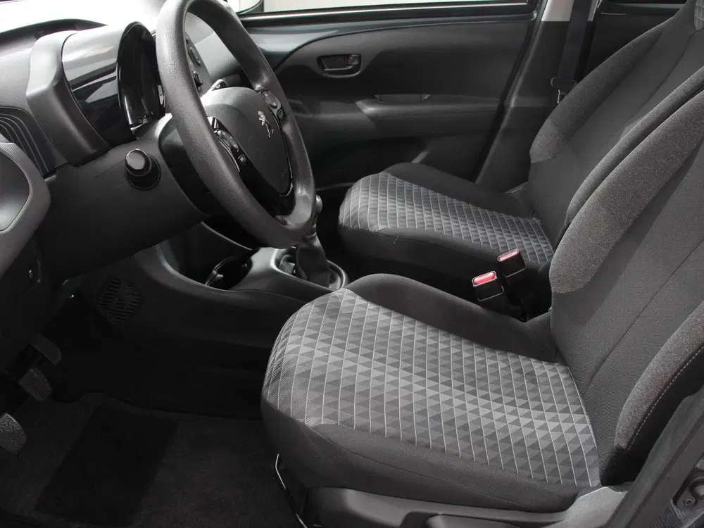Peugeot 108 1.0 e-VTi Active Airco Bluetooth Led DAB 5 uit 2021, foto 10