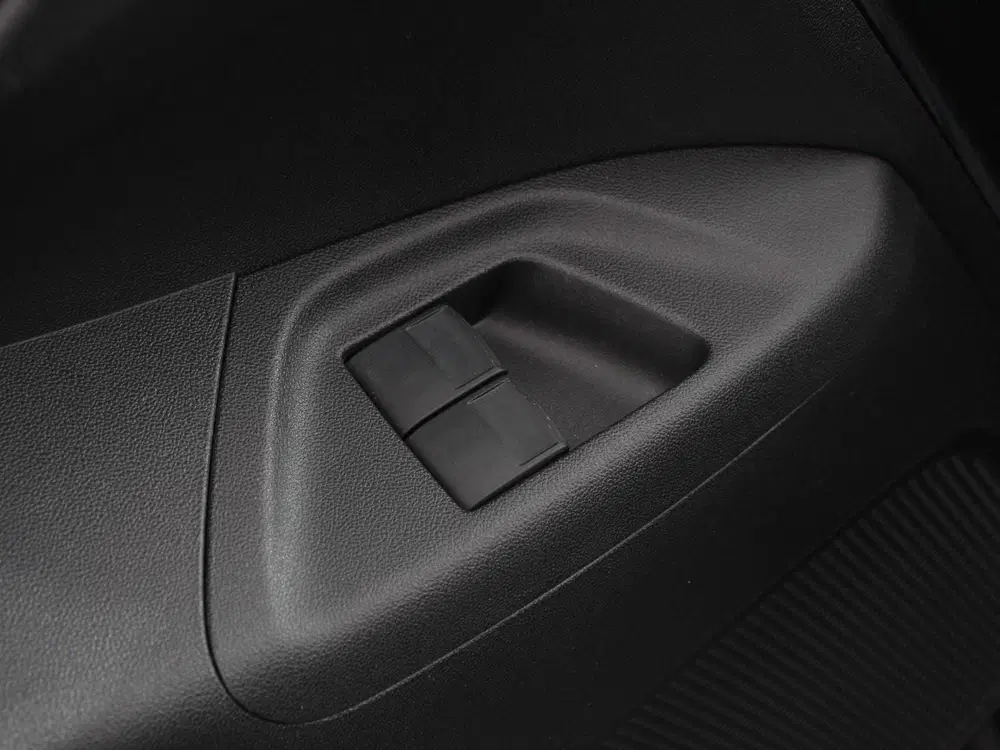 Peugeot 108 1.0 e-VTi Active Airco Bluetooth Led DAB 5 uit 2021, foto 13