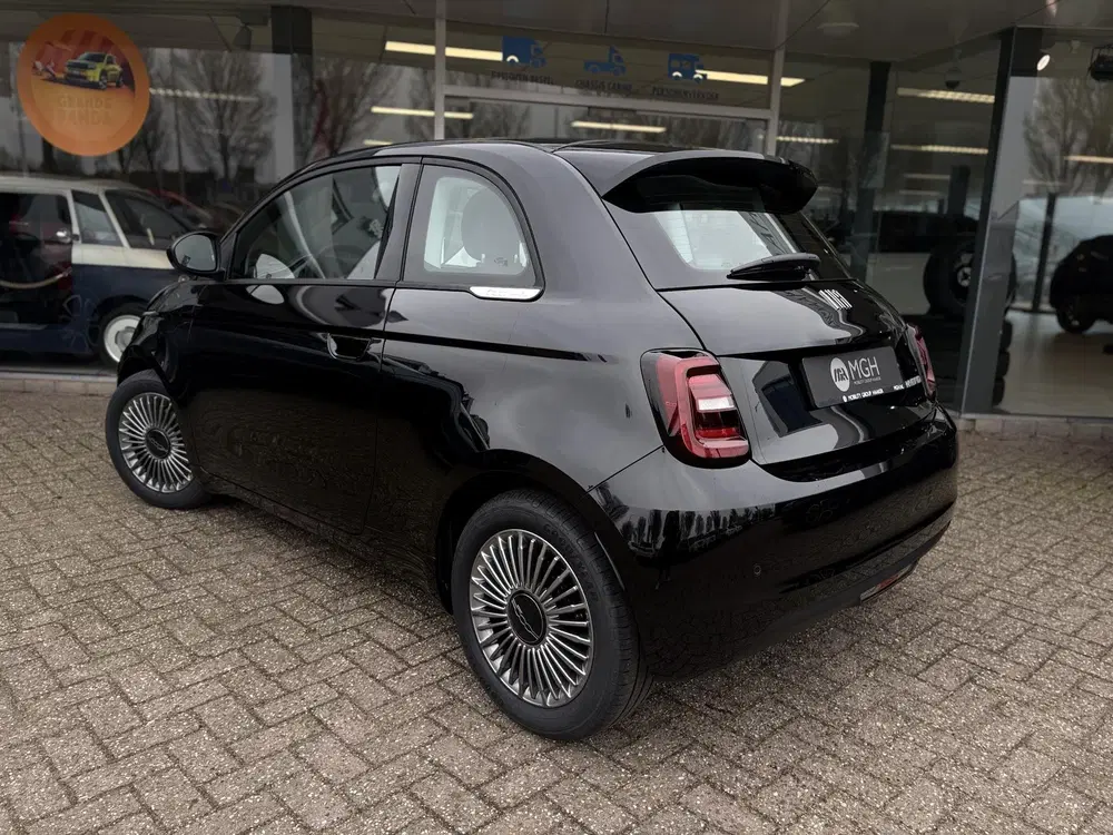 Fiat 500 1.0 Torino Launch Edition uit 2026, foto 8