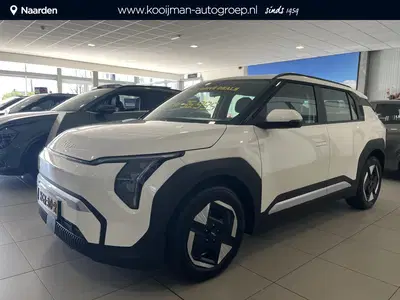 Kia EV3 Air 58.3 kWh DIRECT RIJDEN DEMO VOORDEEL 1 uit 2025
