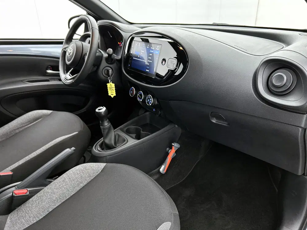 Toyota Aygo X 1.0 VVT-i MT Play ACC uit 2025, foto 6
