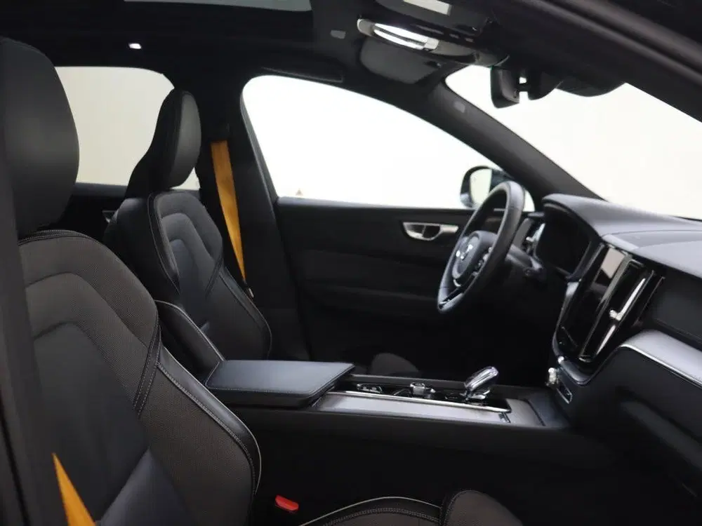 Volvo XC60 T8 AWD Polestar uit 2024, foto 14