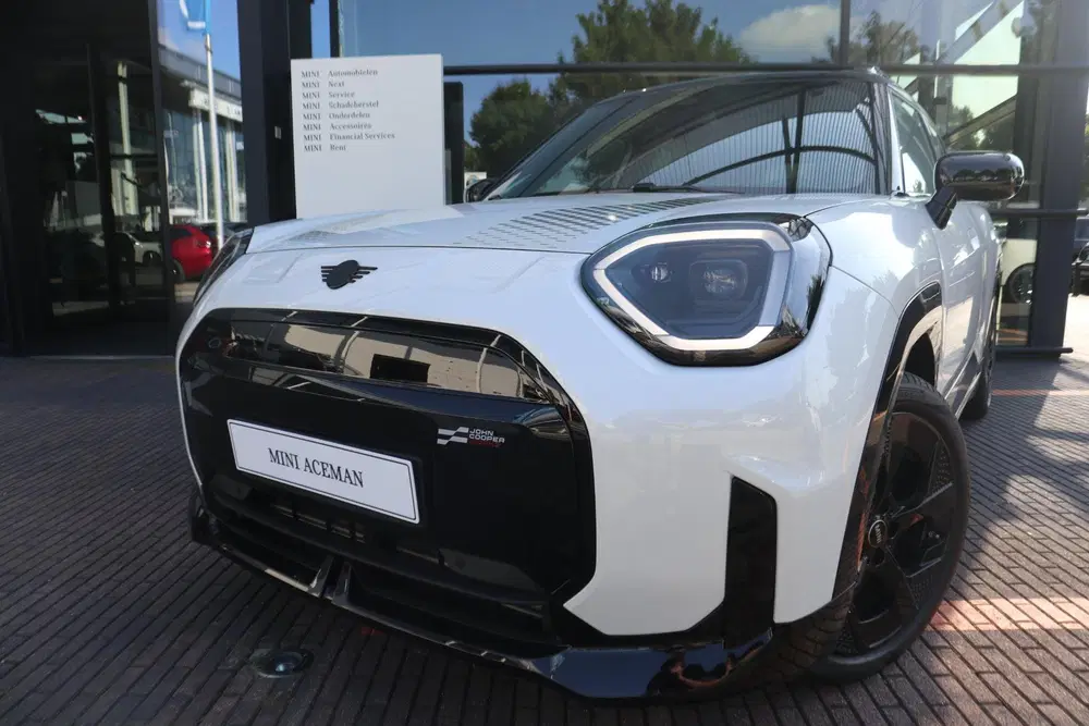 Mini Aceman SE John Cooper Works Trim uit 2026, foto 6