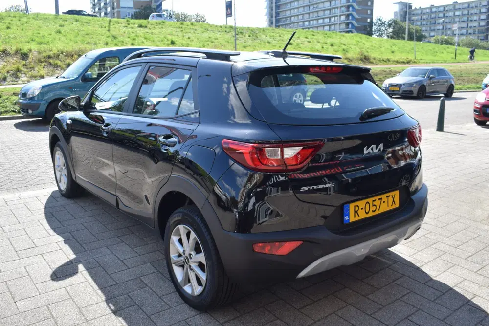 Kia Stonic 1.0 T-GDi MHEV DynamicLine P.Camera Adapti uit 2022, foto 10