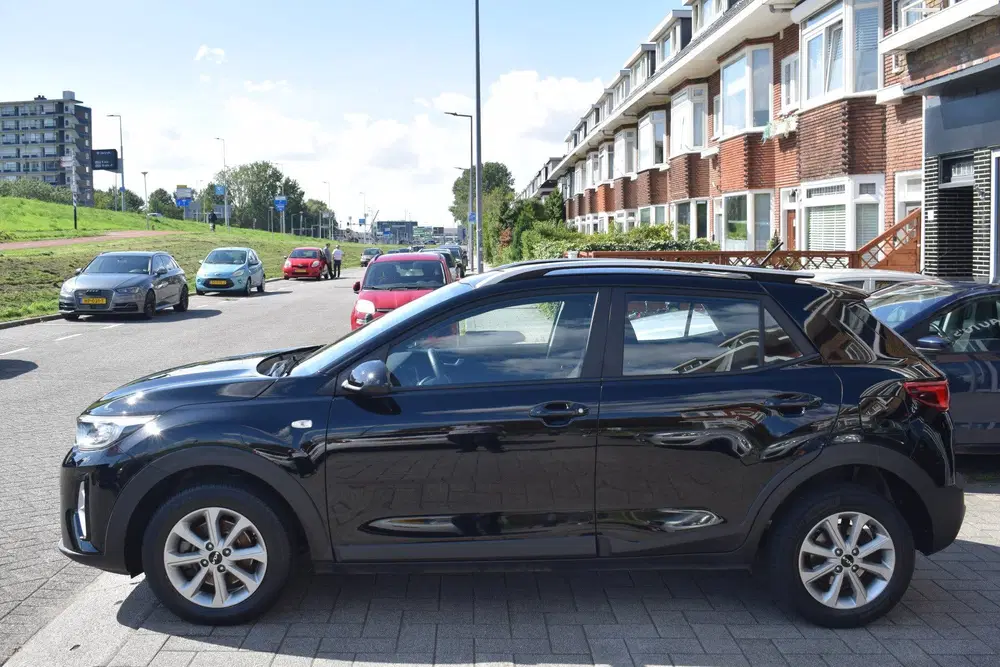 Kia Stonic 1.0 T-GDi MHEV DynamicLine P.Camera Adapti uit 2022, foto 11