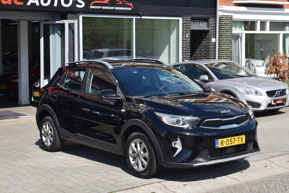Kia Stonic 1.0 T-GDi MHEV DynamicLine P.Camera Adapti uit 2022, foto 6