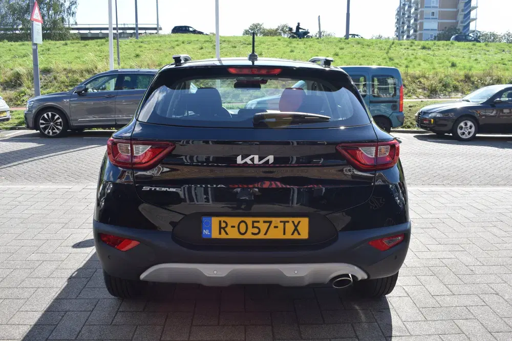 Kia Stonic 1.0 T-GDi MHEV DynamicLine P.Camera Adapti uit 2022, foto 9