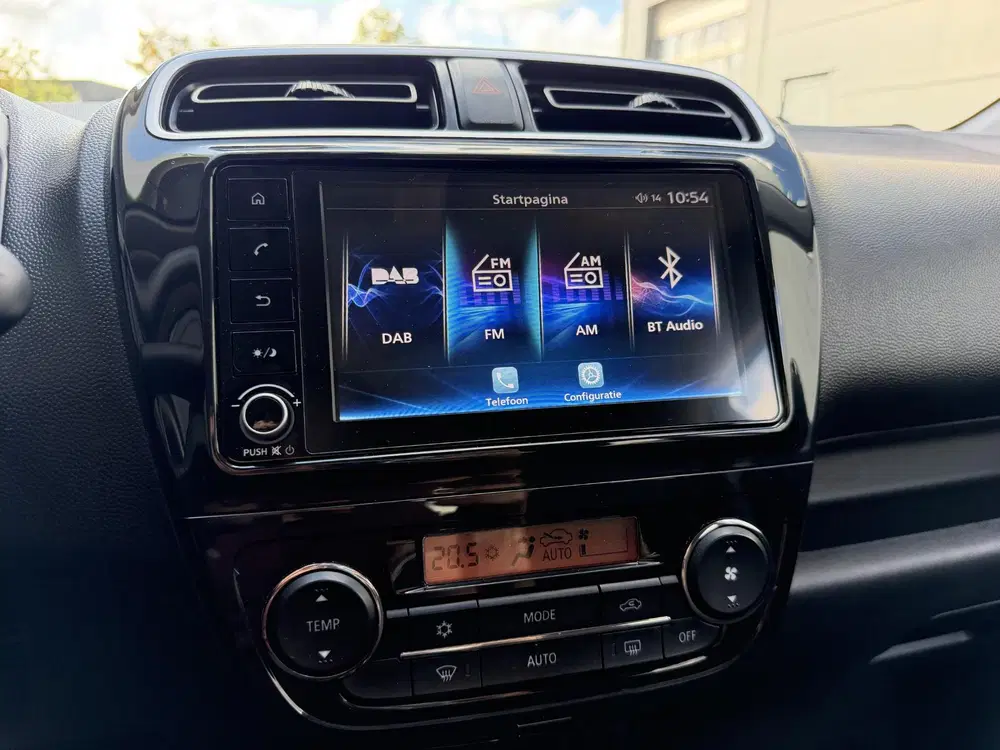 Mitsubishi Space Star 1.2 Intense uit 2022, foto 12