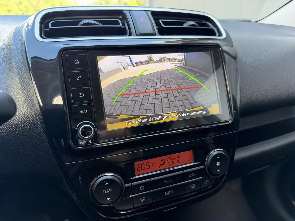 Mitsubishi Space Star 1.2 Intense uit 2022, foto 4