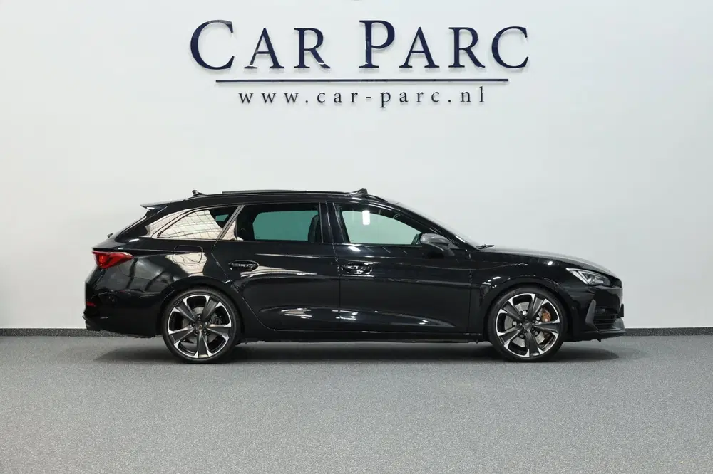 Cupra Leon CUPRA Leon SP 2.0 TSI VZ 4Drive 310+PK LED uit 2023, foto 4