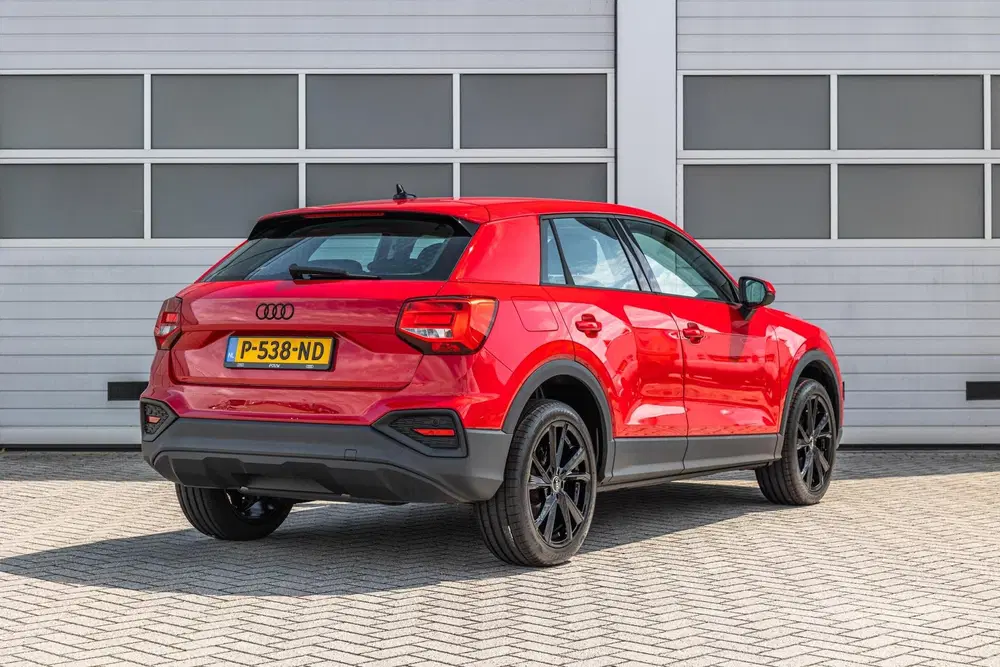 Audi Q2 30 TFSI 110pk Pro Line uit 2022, foto 2