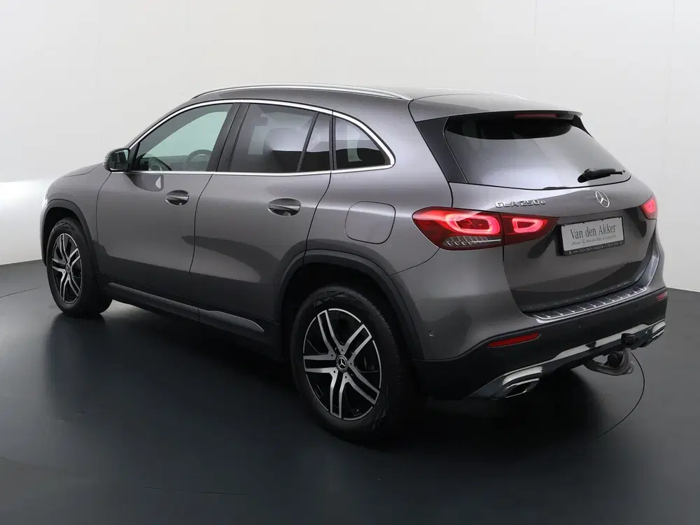 Mercedes-Benz GLA GLA 250e Luxury uit 2022, foto 2